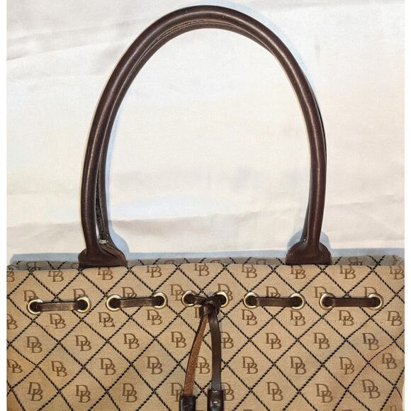 DOONEY & BOURKE Signature Canvas Tassel Tote Leather Trim Satchel Handbag Purse - Picture 14 of 14